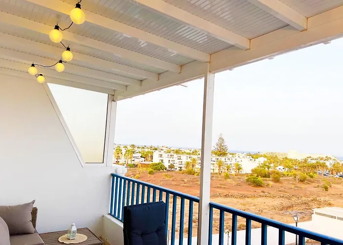 Charcos Terrace View Apartamento Costa Teguise